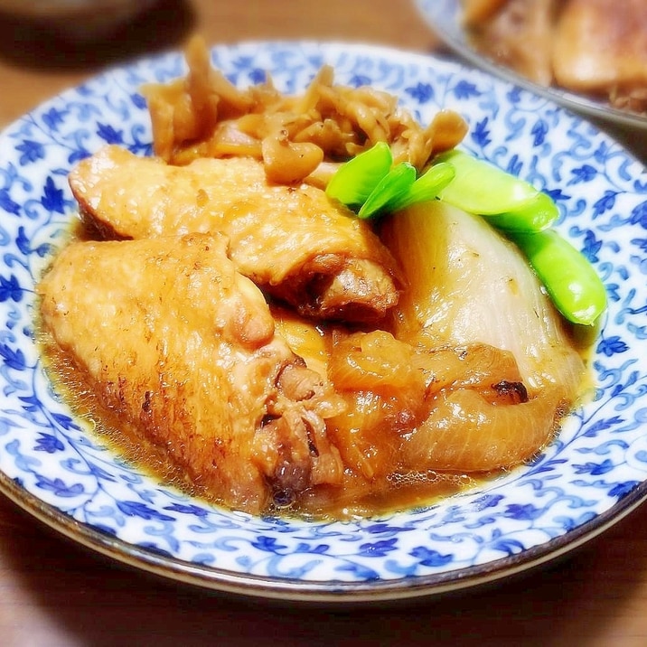 玉ねぎとろとろ~ 玉ねぎと手羽の甘辛煮★
